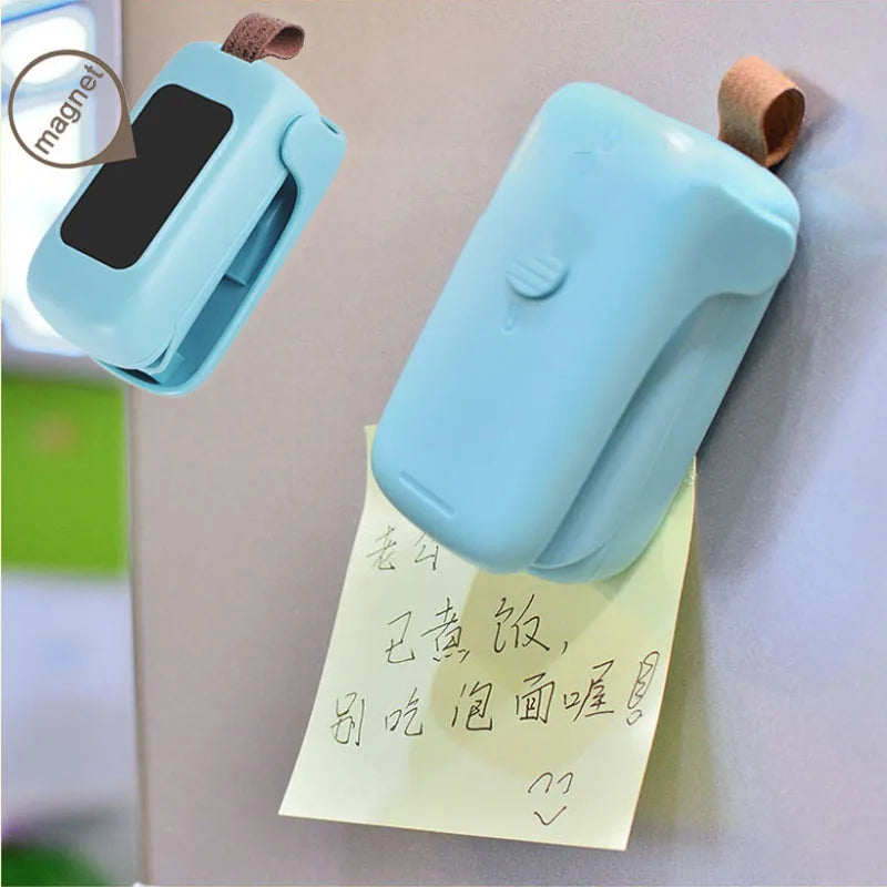 New Portable Slide Heat Sealer 2 In 1 Mini Powerful Handheld Sealing Clip for Plastic Bags Food Storage Resealer Snack Tools